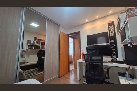 Apartamento à venda com 95m², 3 quartos e 2 vagasQuarto 1