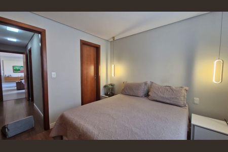 Apartamento à venda com 95m², 3 quartos e 2 vagasQuarto 1