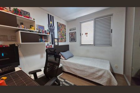 Apartamento à venda com 95m², 3 quartos e 2 vagasQuarto 2