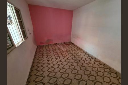 Casa à venda com 3 quartos, 200m² em Jardim Azano I, São Paulo