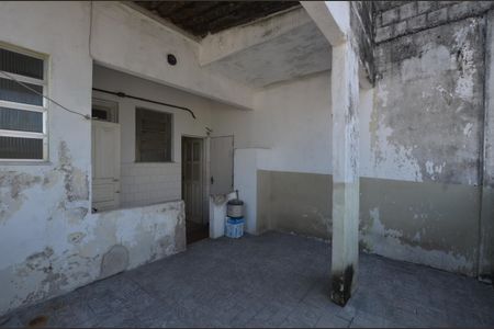 Apartamento para alugar com 100m², 2 quartos e sem vagaQuintal