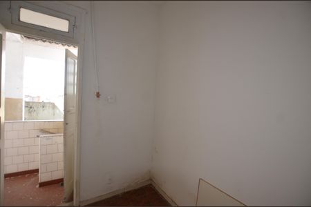 Apartamento para alugar com 100m², 2 quartos e sem vagaQuarto de Serviço