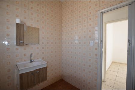 Apartamento para alugar com 100m², 2 quartos e sem vagaBanheiro