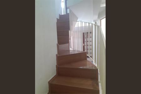 Casa à venda com 140m², 3 quartos e 2 vagas