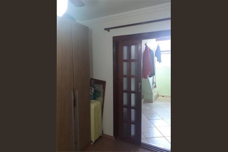 Casa à venda com 140m², 3 quartos e 2 vagas