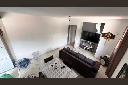 Casa à venda com 6 quartos, 160m² em Jardim Regis, São Paulo