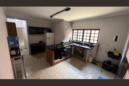 Casa à venda com 6 quartos, 160m² em Jardim Regis, São Paulo