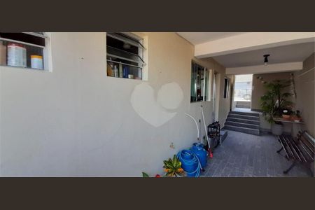 Casa à venda com 263m², 9 quartos e sem vaga