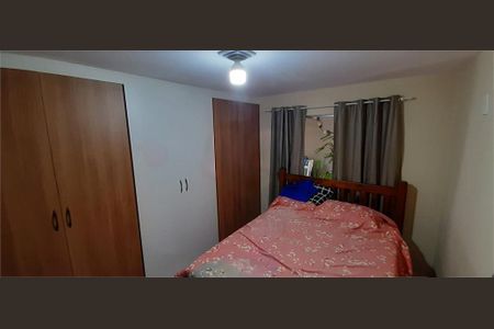 Casa à venda com 9 quartos, 263m² em Vila Santa Maria, São Paulo