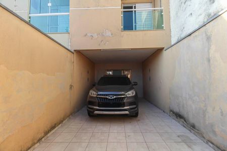 Casa à venda com 220m², 4 quartos e 2 vagasGaragem