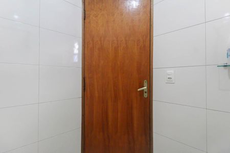 Casa à venda com 220m², 4 quartos e 2 vagasBanheiro da Suíte 2