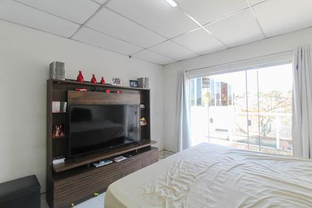 Casa à venda com 220m², 4 quartos e 2 vagasSuite 1
