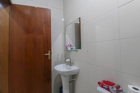 Casa à venda com 220m², 4 quartos e 2 vagasBanheiro