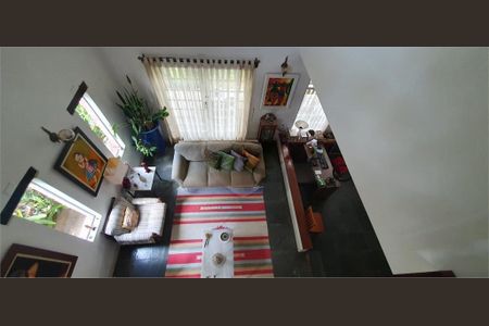 Casa à venda com 3 quartos, 185m² em Cidade Dutra, São Paulo