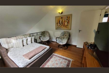 Casa à venda com 3 quartos, 185m² em Cidade Dutra, São Paulo