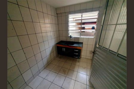 Casa à venda com 125m², 3 quartos e 6 vagas