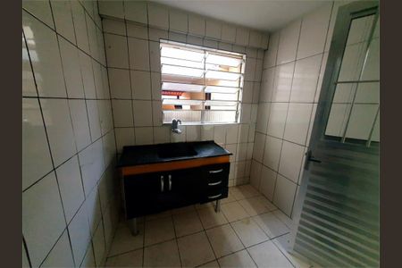 Casa à venda com 125m², 3 quartos e 6 vagas