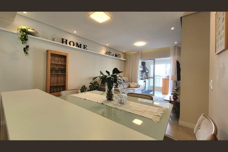 Apartamento à venda com 94m², 3 quartos e 2 vagasCozinha
