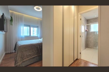Apartamento à venda com 94m², 3 quartos e 2 vagasQuarto 