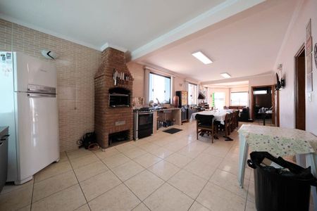 Casa à venda com 280m², 8 quartos e 4 vagasÁrea gourmet