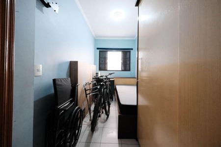 Casa à venda com 280m², 8 quartos e 4 vagasQuarto 2