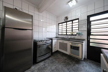 Casa à venda com 280m², 8 quartos e 4 vagasCozinha