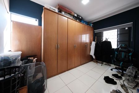 Casa à venda com 280m², 8 quartos e 4 vagasQuarto 6