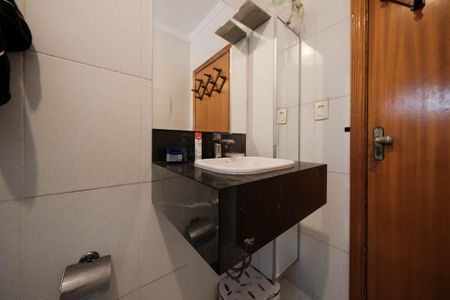 Casa à venda com 280m², 8 quartos e 4 vagasBanheiro 3