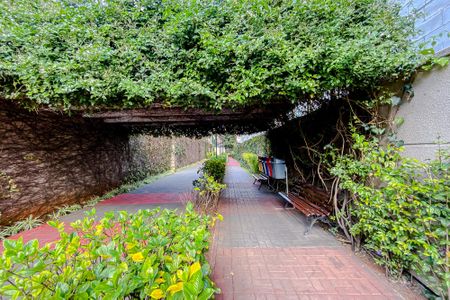 Apartamento à venda com 34m², 1 quarto e sem vagaÁrea comum