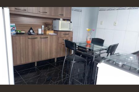 Casa à venda com 3 quartos, 109m² em Vila Progresso (Zona Sul), São Paulo