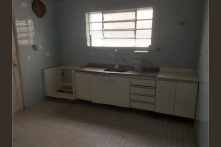 Casa à venda com 131m², 3 quartos e 2 vagas