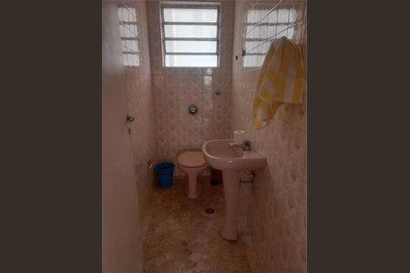 Casa à venda com 131m², 3 quartos e 2 vagas