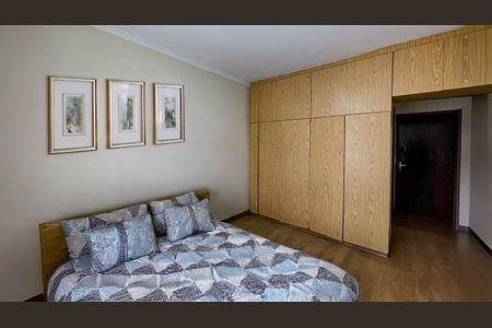 Casa à venda com 3 quartos, 145m² em Parque Sao Domingos, São Paulo