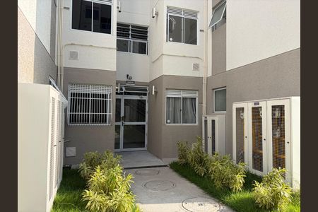 Apartamento para alugar com 61m², 2 quartos e sem vaga Apartamento para alugar com 61m², 2 quartos e sem vagaEntrada