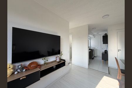 Sala de apartamento para alugar com 2 quartos, 61m² em Taquara, Rio de Janeiro