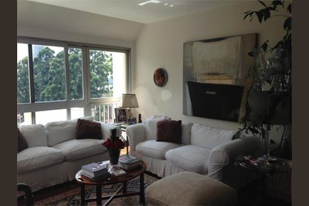 Apartamento à venda com 4 quartos, 211m² em Paraisópolis, São Paulo