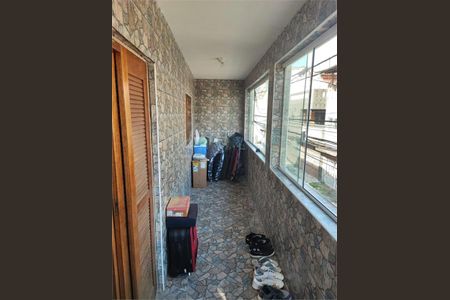 Casa à venda com 80m², 3 quartos e 1 vaga