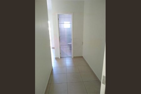 Casa à venda com 3 quartos, 129m² em Jardim Luanda, São Paulo