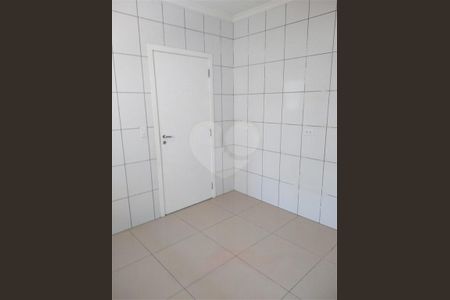 Casa à venda com 3 quartos, 129m² em Jardim Luanda, São Paulo