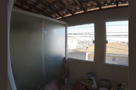 Casa à venda com 4 quartos, 120m² em Jardim Guanhembu, São Paulo