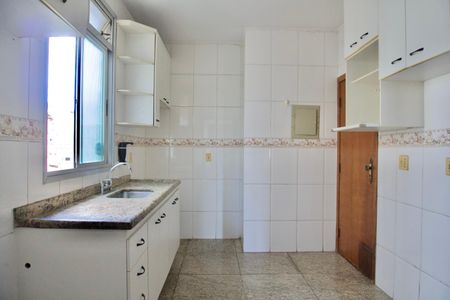 Apartamento para alugar com 100m², 3 quartos e 2 vagasCozinha