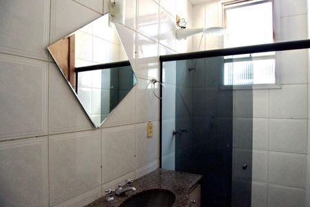 Apartamento para alugar com 100m², 3 quartos e 2 vagasSuíte - Banheiro