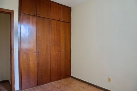 Apartamento para alugar com 100m², 3 quartos e 2 vagasQuarto 2