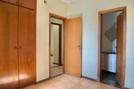 Apartamento para alugar com 100m², 3 quartos e 2 vagasSuíte