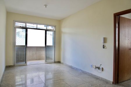 Apartamento para alugar com 100m², 3 quartos e 2 vagasSala