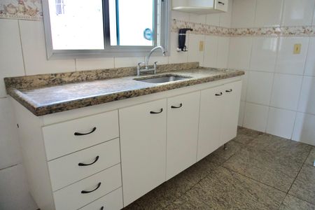 Apartamento para alugar com 100m², 3 quartos e 2 vagasCozinha - Armários