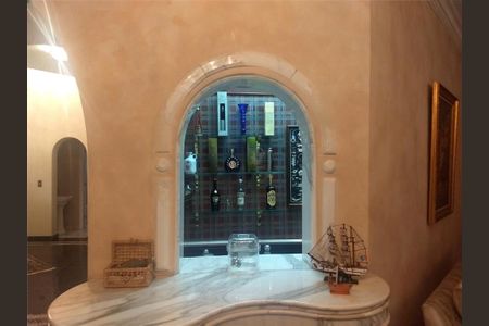 Casa à venda com 520m², 4 quartos e 6 vagas