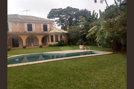 Casa à venda com 520m², 4 quartos e 6 vagas