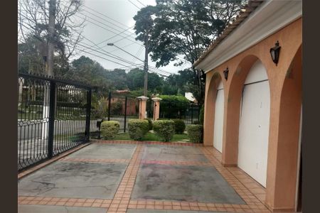 Casa à venda com 520m², 4 quartos e 6 vagas