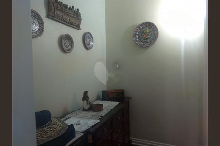 Casa à venda com 520m², 4 quartos e 6 vagas